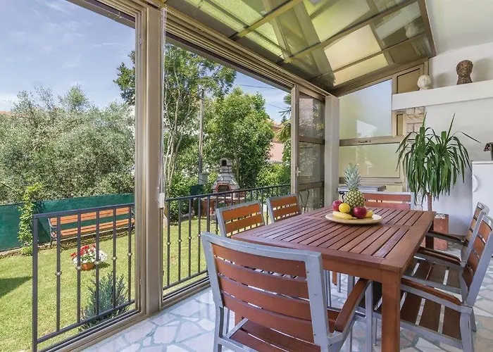 Elida By Guide Villa