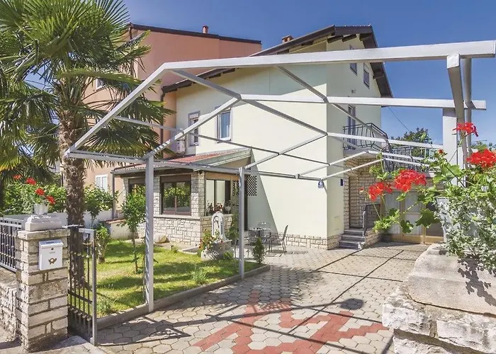 Elida By Guide Villa