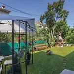 فيلة Elida By Guide روفينج